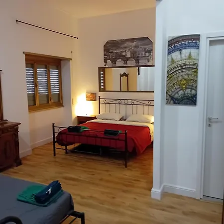Mirti Subway Apartamento
